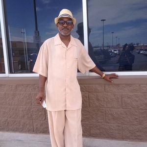 Meet your Posher, Reginald